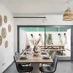 Spacious House In Olhao *