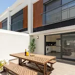 Spacious House In Olhao Dom wakacyjny Quelfes