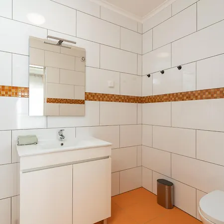 Spacious House In Olhao 度假居