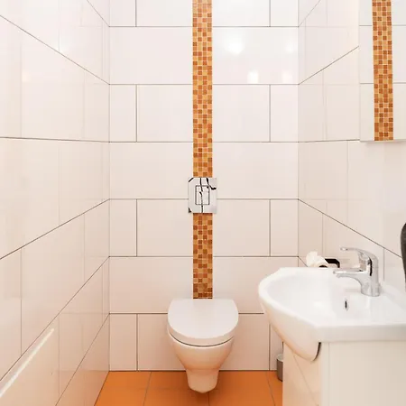 Spacious House In Olhao * Quelfes